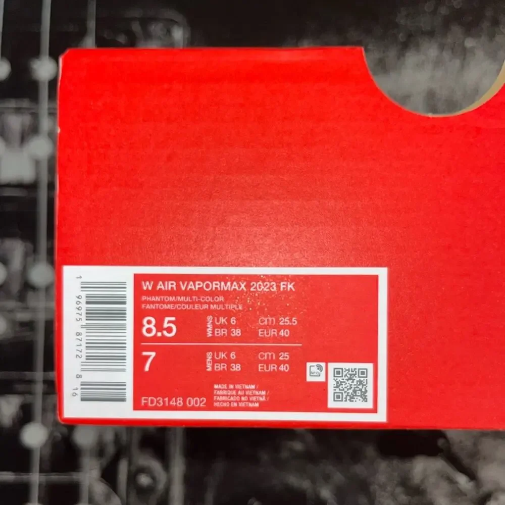 NIB Nike VaporMax